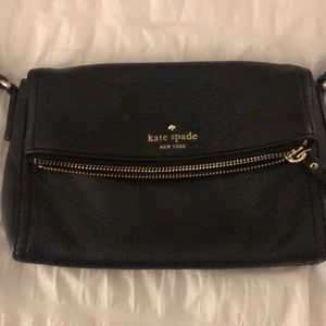 Black crossbody leather bag